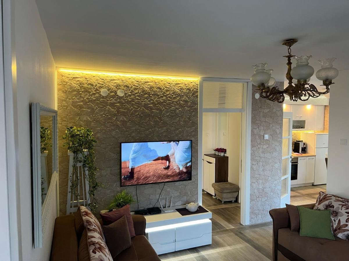 Seahaven Apartment Petrovac Bagian luar foto