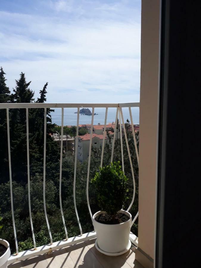 Seahaven Apartment Petrovac Bagian luar foto