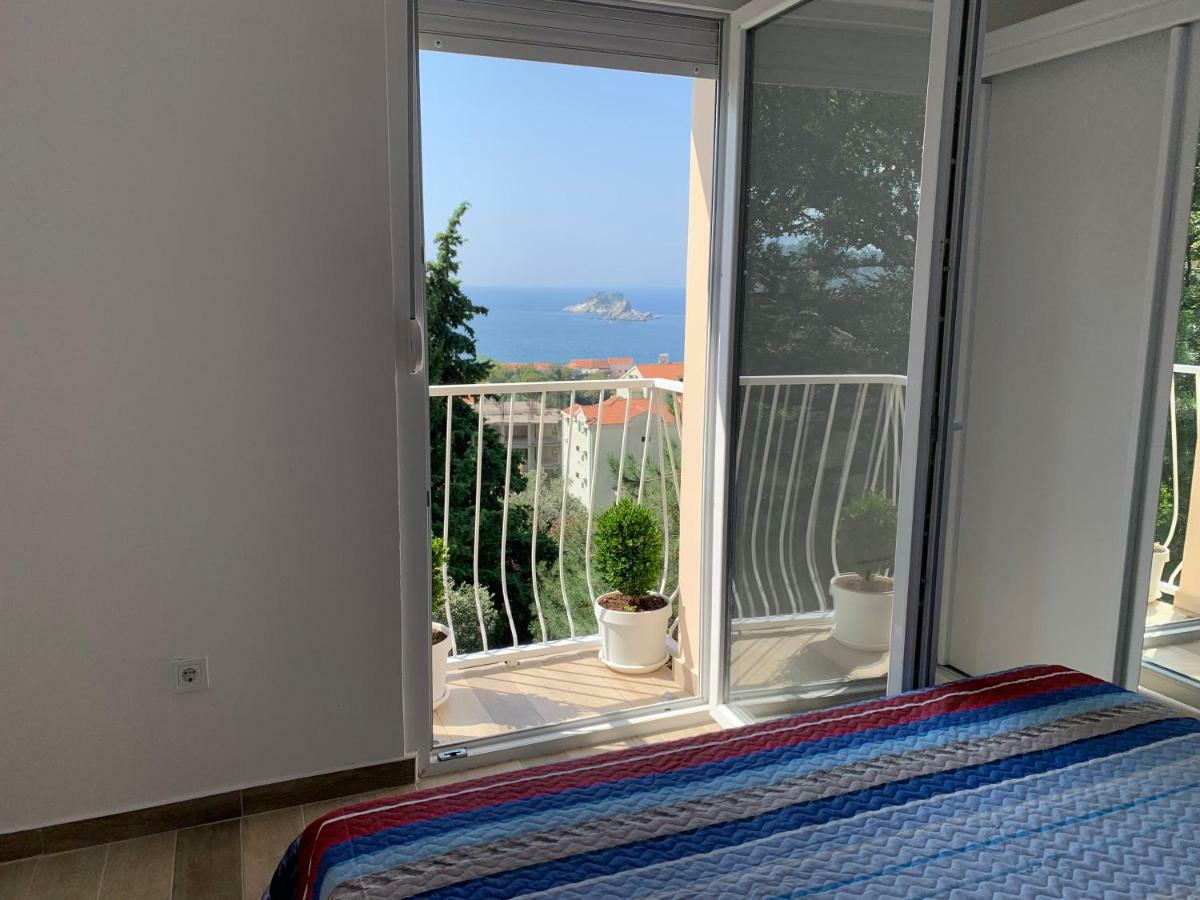 Seahaven Apartment Petrovac Bagian luar foto